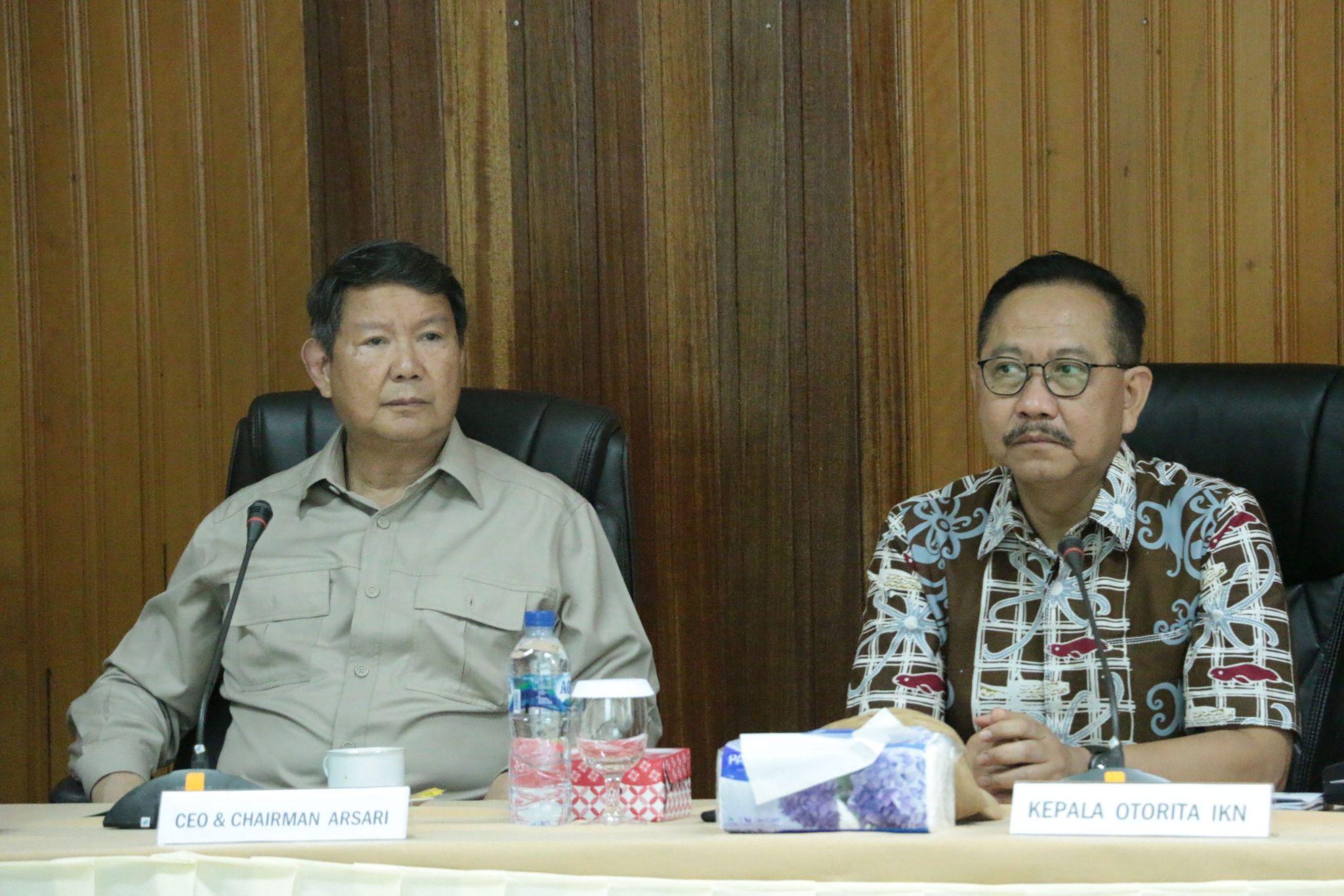 CEO dan Chairman Arsari Group, Hashim Djojohadikusumo dan mantan Kepala OIKN, Bambang Susantono. (Foto: Yad.or.id)